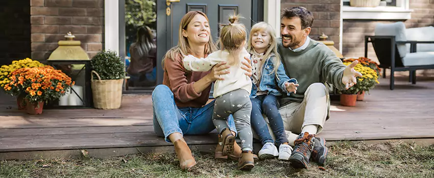 Commercial Flea Treatment for Yard Lake Forest, CA